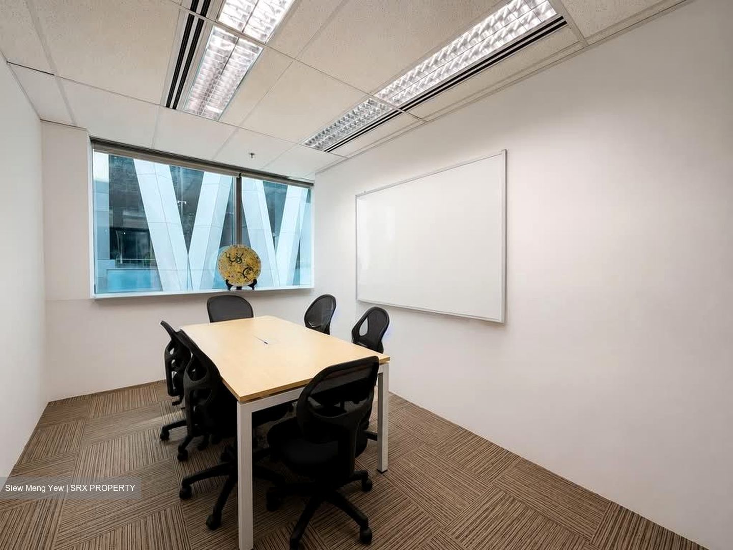 Robinson 112 (D1), Office #588637821